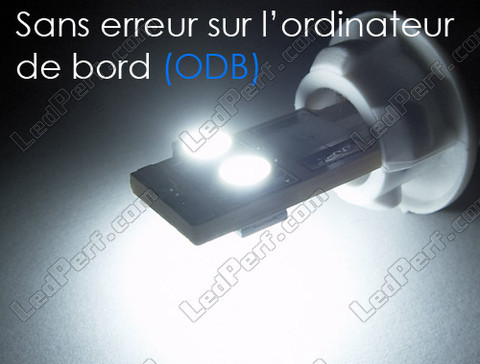 LED-Lampe BA9XS H6W ODB-Fehler weiß Xenon Effekt - Quad
