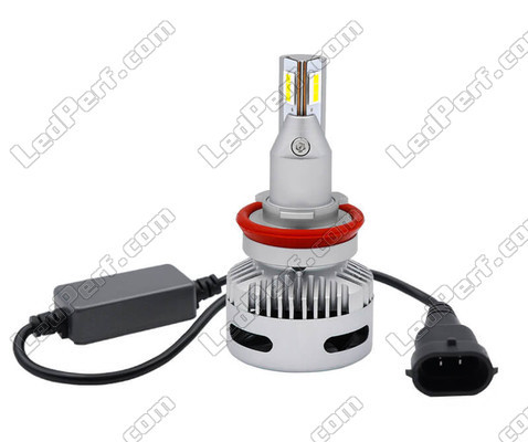 Anschluss- und Anti-Fehler-Box mit H8-LED-Lampen für Linsenscheinwerfer.