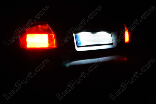 Seitronic® LED Kennzeichenbeleuchtung Audi A4 B6 - E4 Prüfzeichen