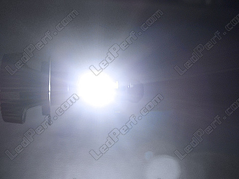 Led LED Abblendlicht und Fernlicht Mitsubishi Pajero sport 1 Tuning