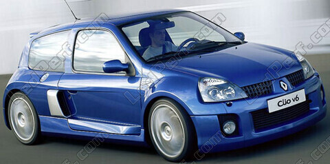 Auto Renault Clio 2 (2001 - 2004)